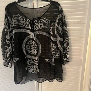 Travelers by Chicos dressy top​​